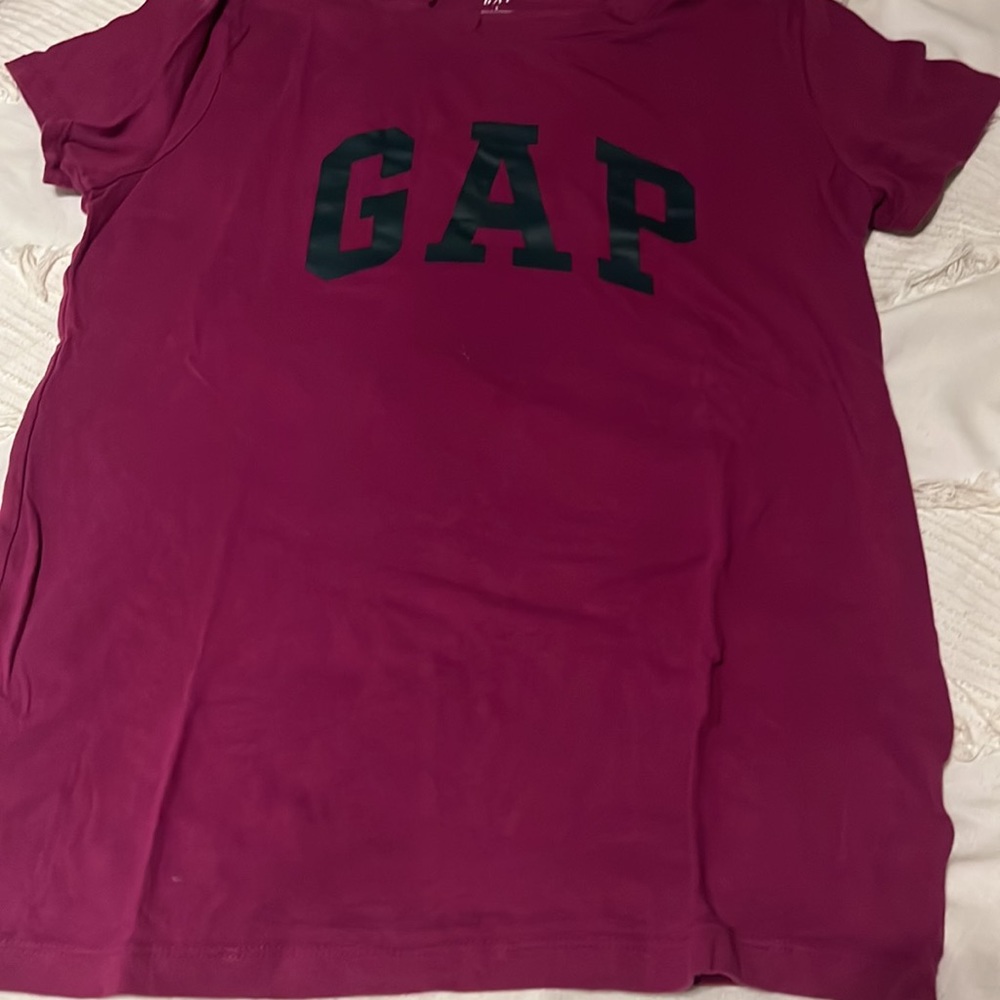 GAP - Picture 2 of 2
